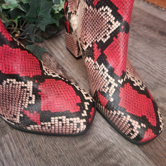 Faux Snakeskin Ankle Boots - Picture 5 of 7